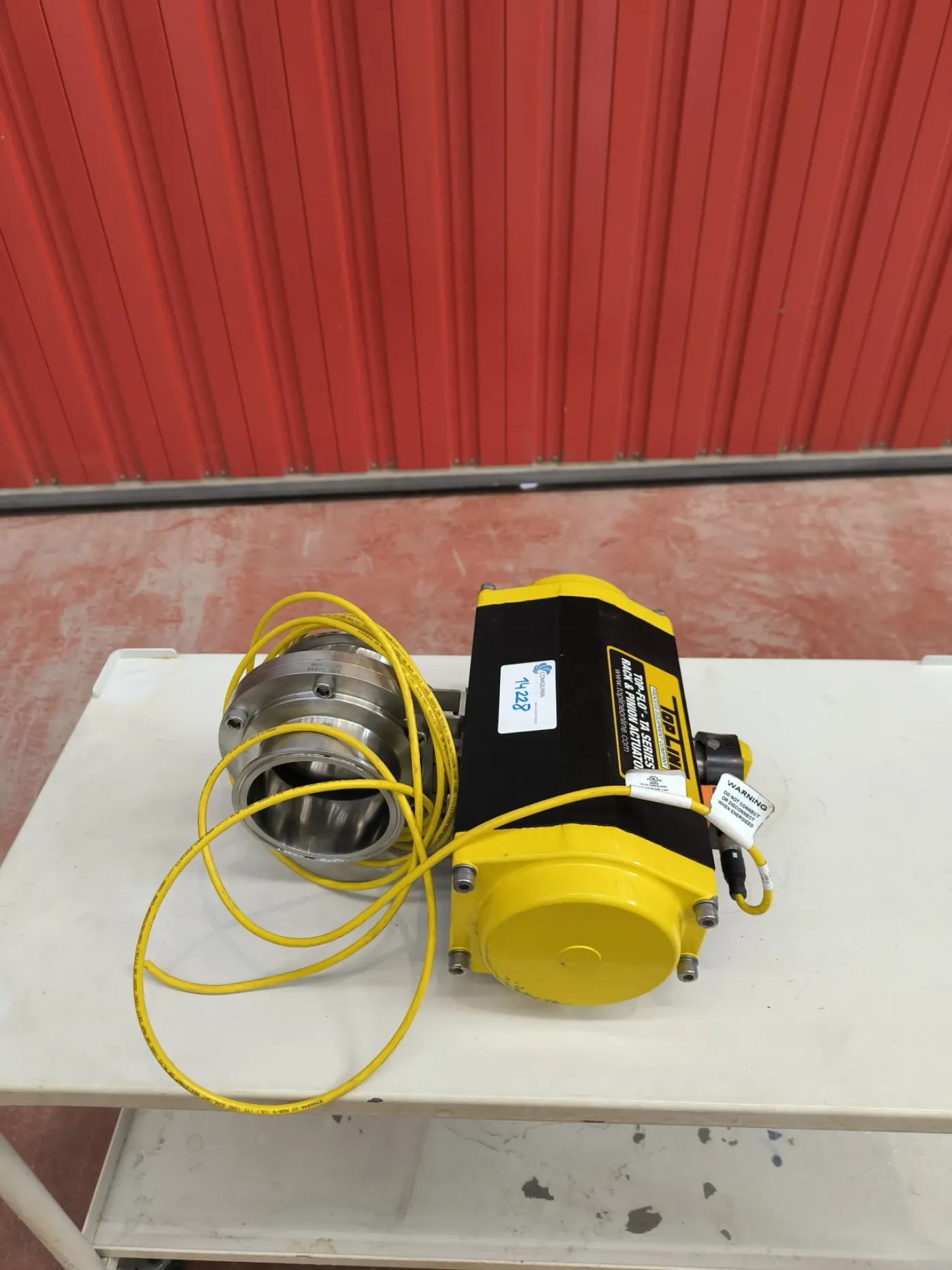 BUTTERFLY VALVE CLAMP 4" STAINLESS STEEL 316 WITH PNEUMATIC ACTUATOR TOP LINE TS127 - 2