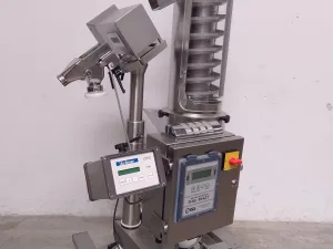 DEPOLVERIZZATORE COMPRESSE CON RILEVATORE METALLI – KRAMER – MOD. E2000-500ER