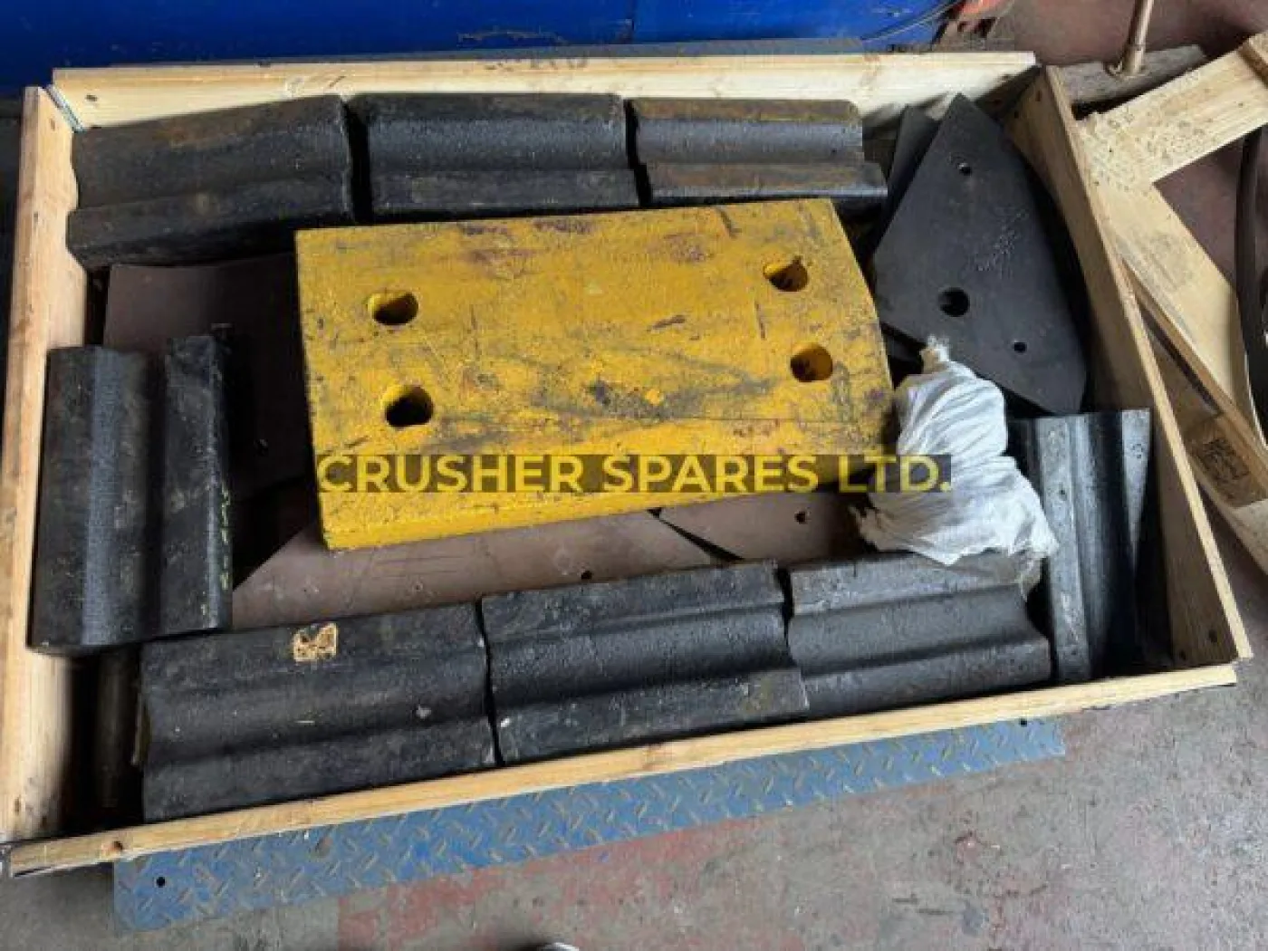 Tesab® 623 Wear Plates | Crusher Spares Ltd | - 2