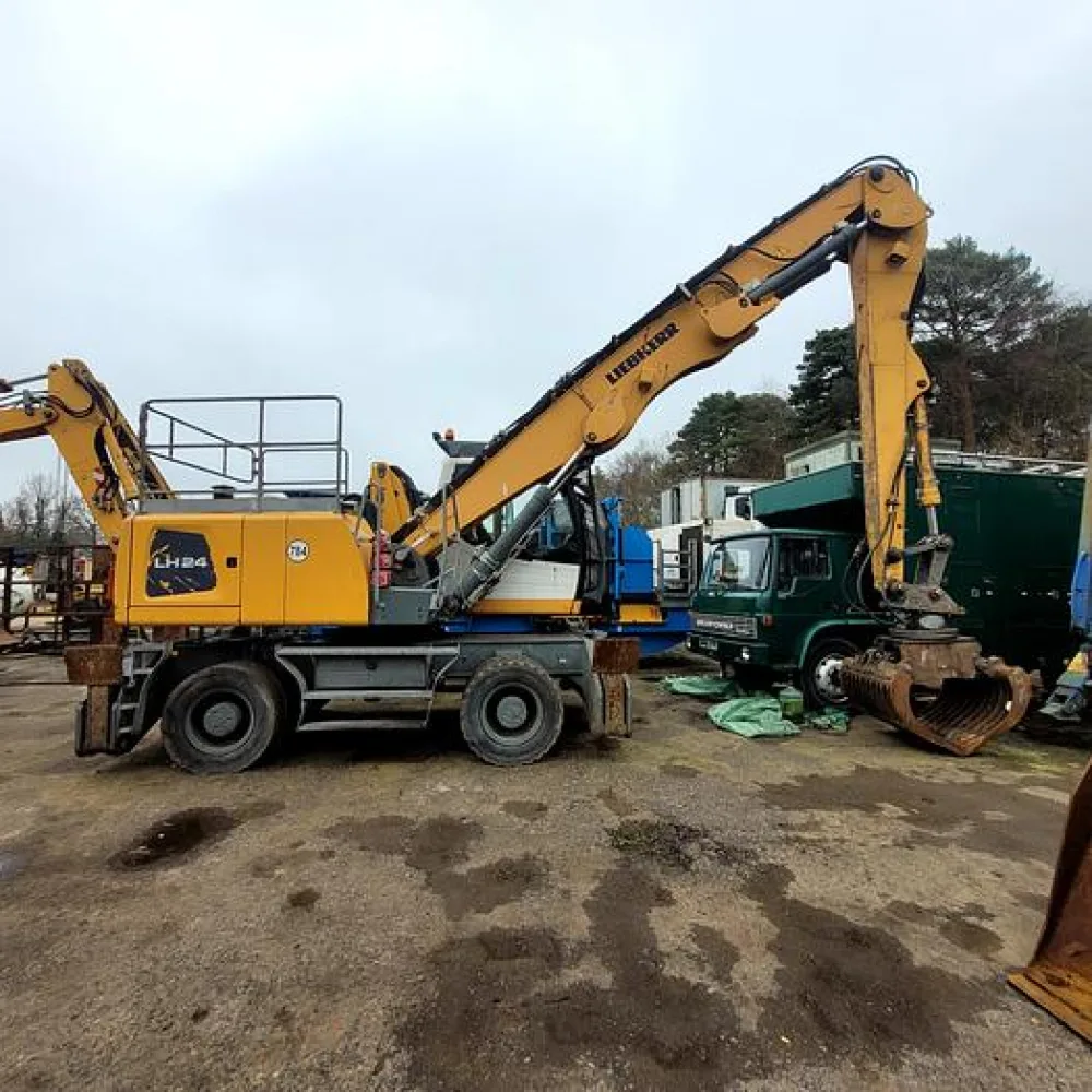 2014 Liebherr LH24 Waste Material Handler