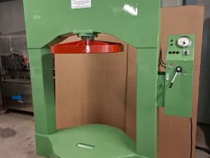 HYDRAULIC PRESS, Ø80CM WITH 2 TROLLEYS, SECOND-HAND MACHINE