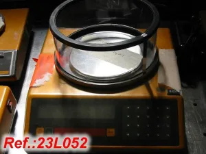 BALANZA DE LABORATORIO "SARTORIUS" DE 3 DECIMALES PESADA MÁXIMA 1200g
