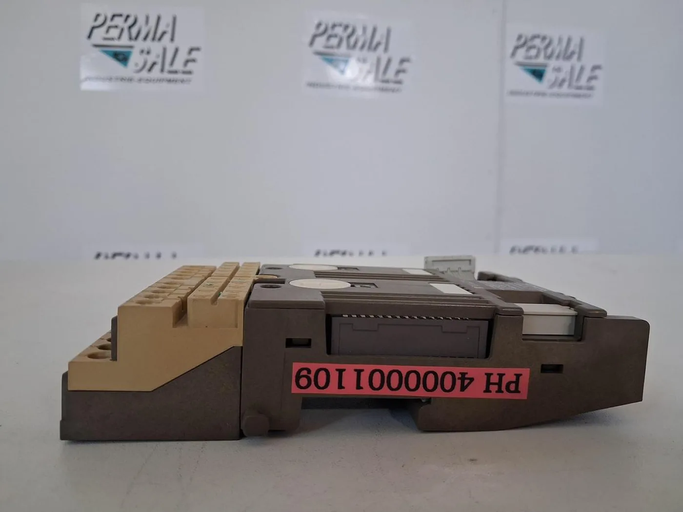 Siemens SIMATIC S5 Bus Module 6ES5 700-8MA11 - 4