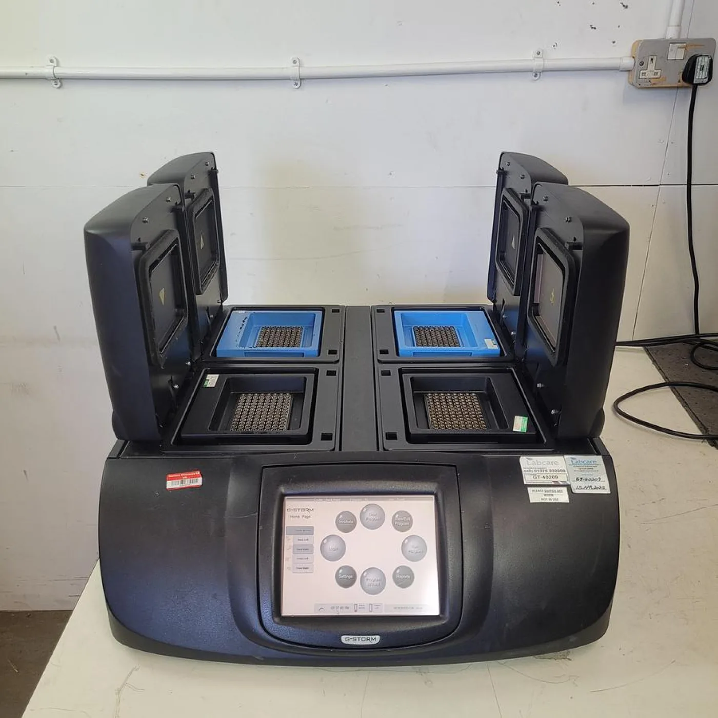G Storm GS000004 Thermal Cycler - 2