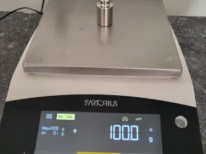 Used Sartorius BCE2201I-1S Precision Balance