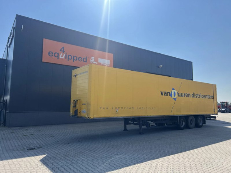 Schmitz Cargobull SKO24 / SAF trommelremmen / gegalvaniseerd / binnenhoogte: 2,80 m / NL oplegger,/ damaged – PRICE REDUCTION