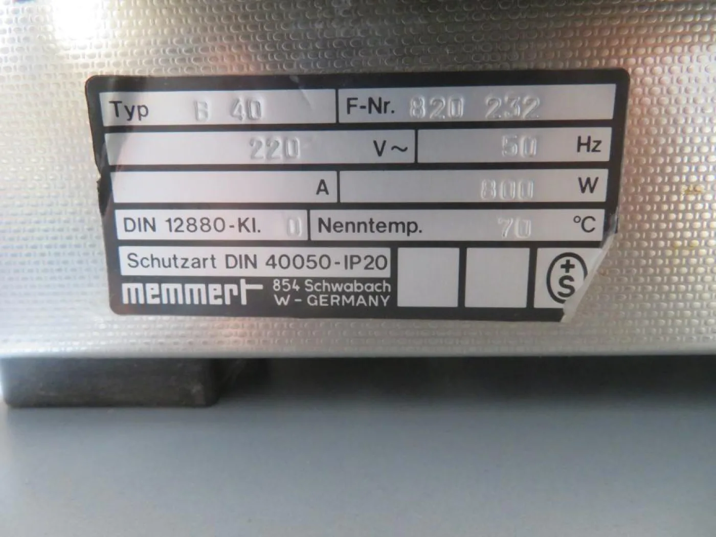 Memmert GmbH and Co. KG Memmert GmbH and Co. KG B 40 Laboratory Incubator- R and D - 3