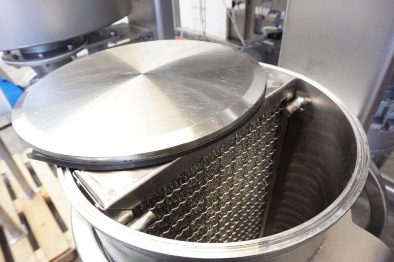 Dinnissen Pegasus Vacuum coater EHEDG design - Paddle mixer