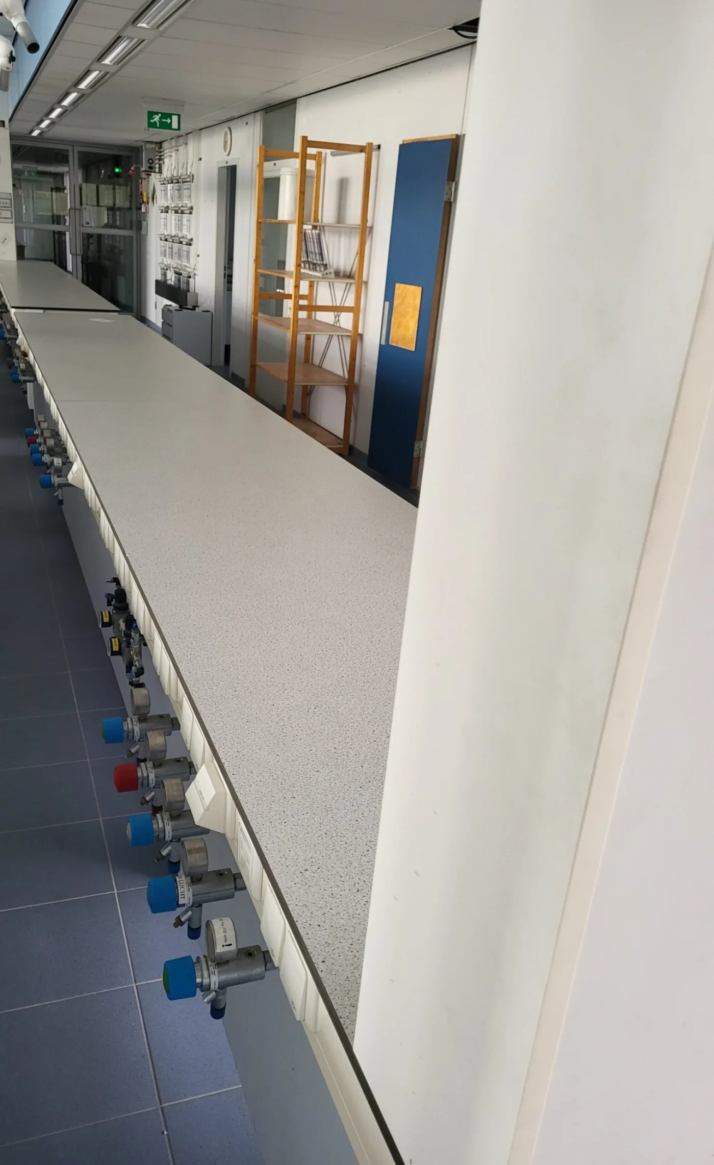 1917 – Used S+B Island instrument table (600 cm) - 4