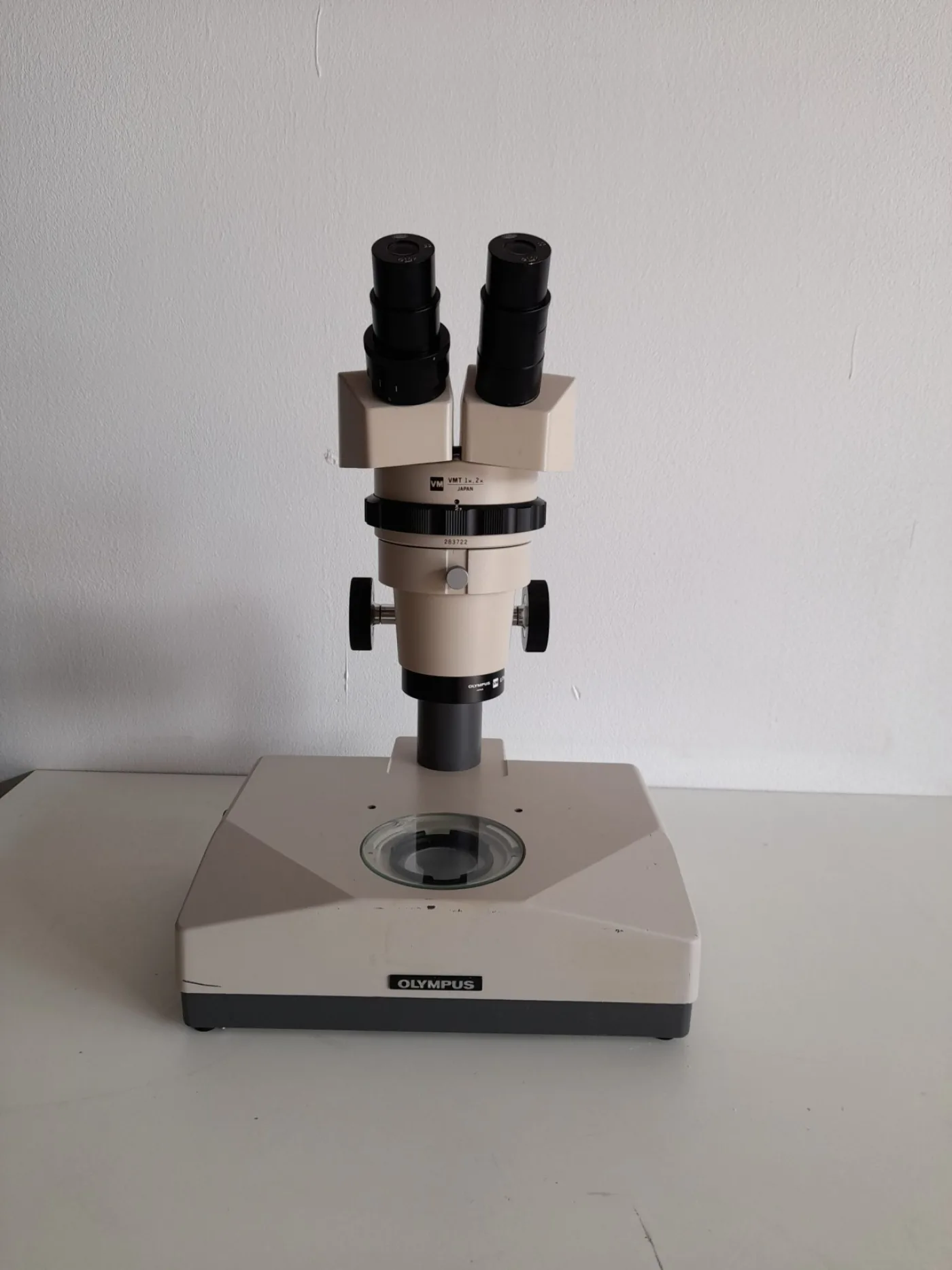 1616 - Used Olympus stereo microscope VMT/SZH - 1