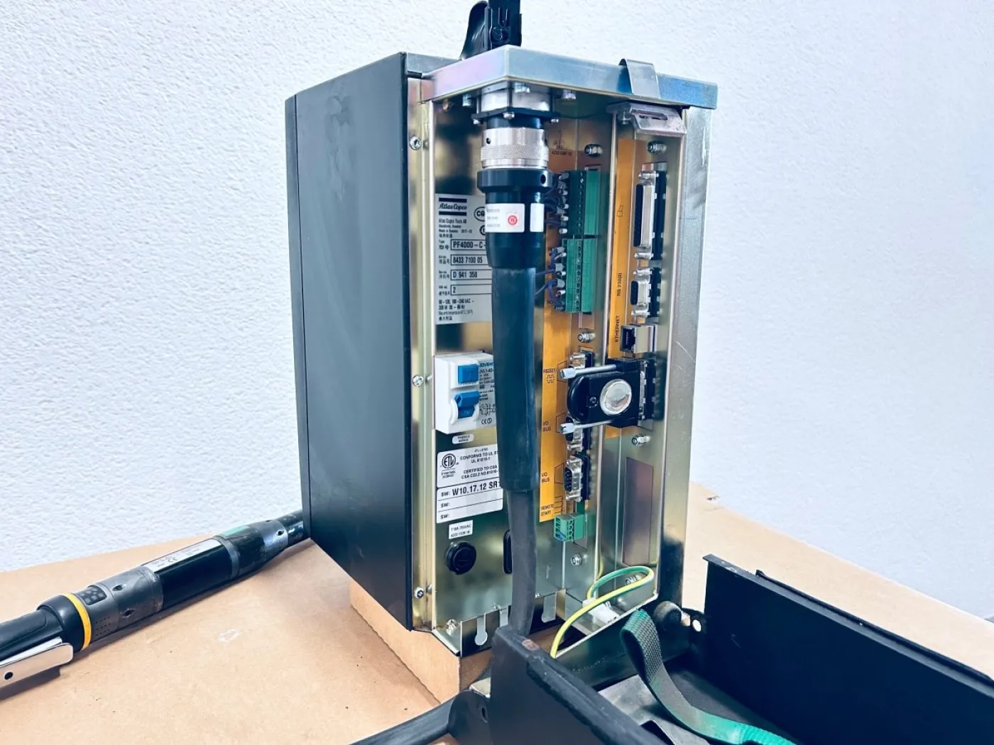 Steuergerät Power Focus PF4000-C-HW mit Schrauber ETV ST61-30-10 - 2