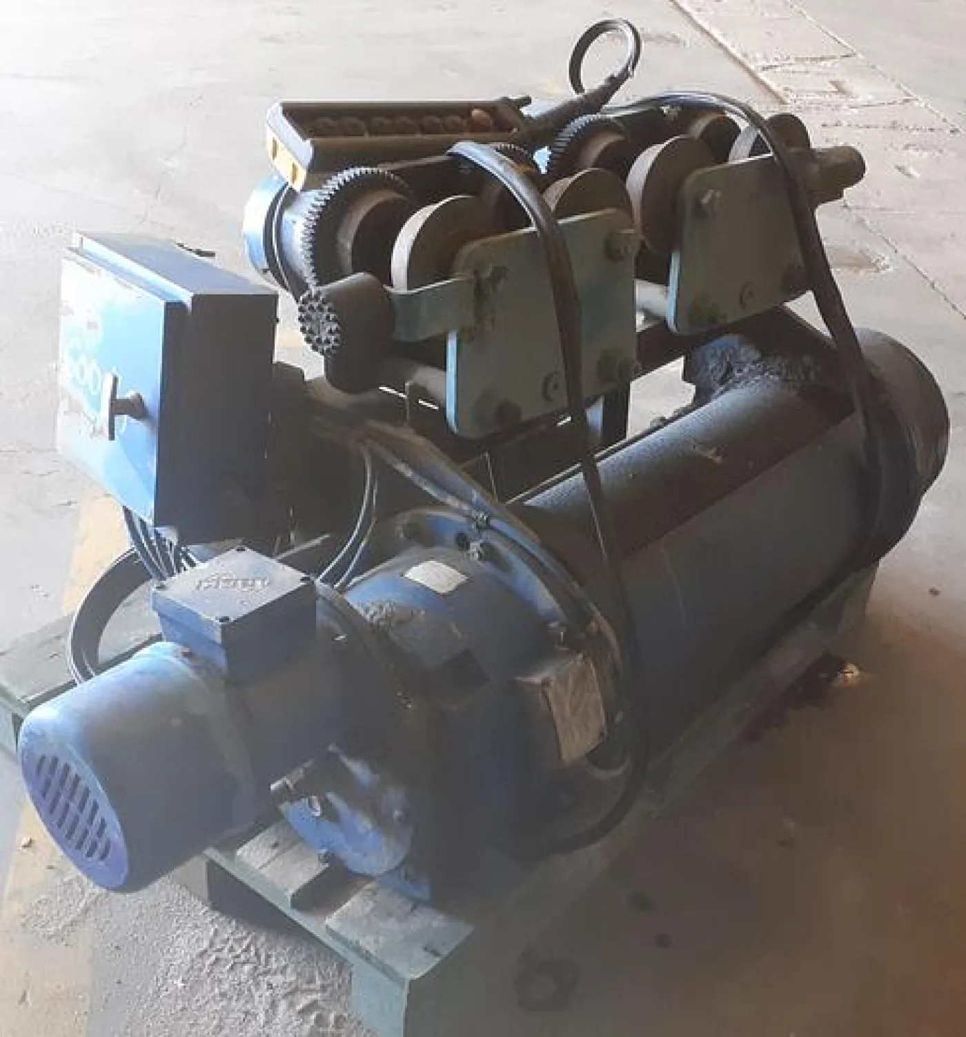 Guincho VICINAY de 3 ton - 2