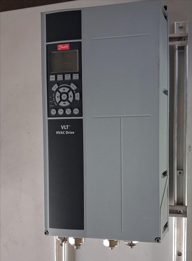 Danfoss VLT® HVAC Drive, Typ FC-102P45KT4E20H2