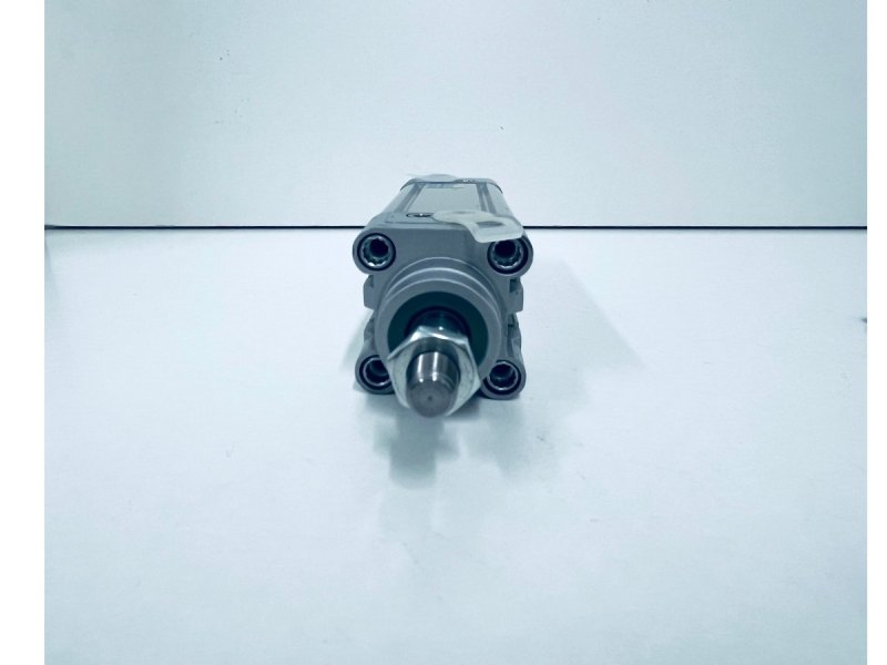 Festo DNC-32-50-PPV-A Pneumatikzylinder