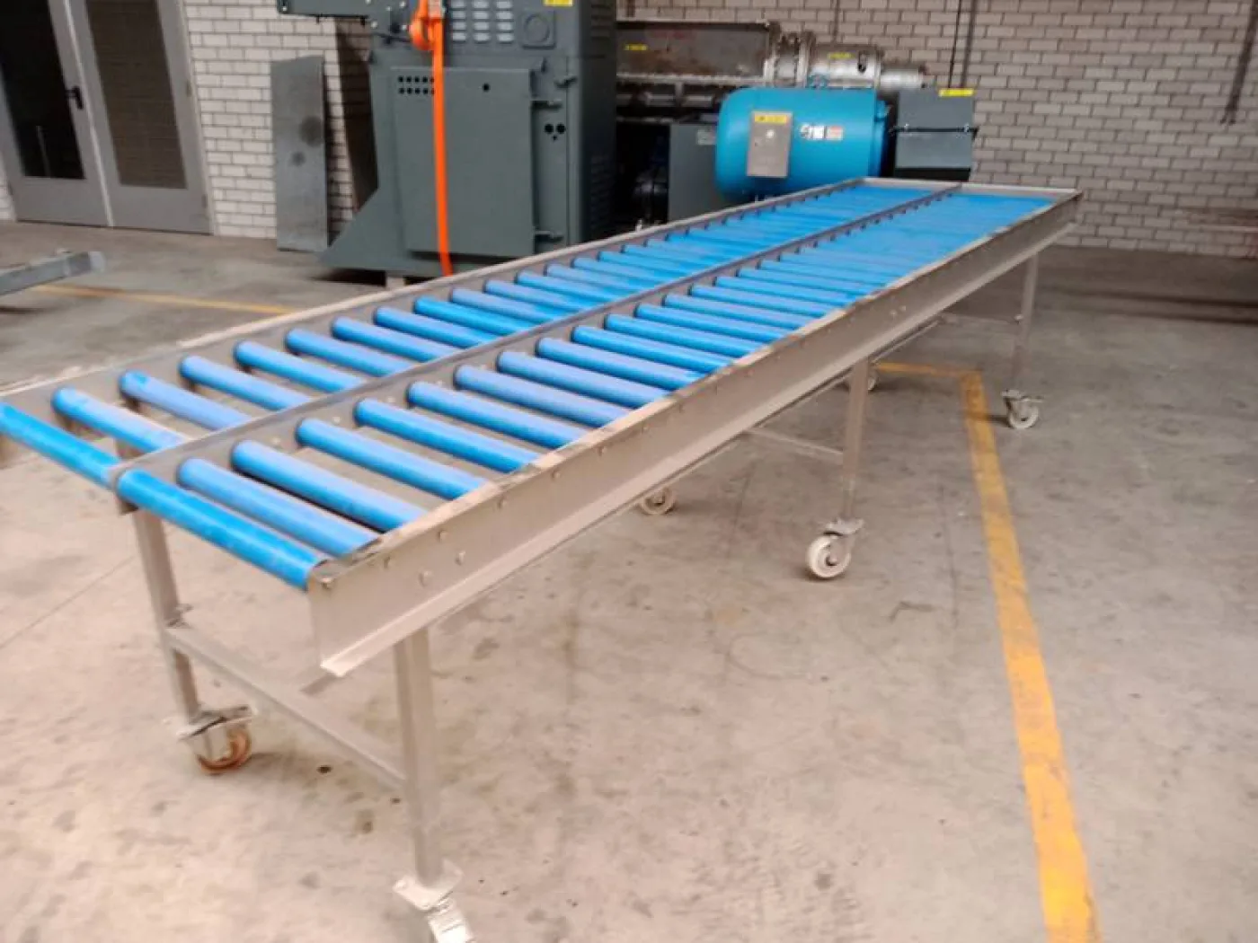 Roller conveyor belt - 1