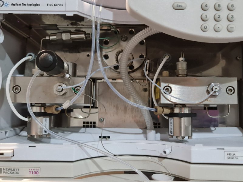 Agilent 1100 System with Binary Pump and Multiple Wavelength Detector HPLC System