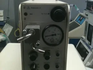 Dräger Babylog 2 Beatmungsgerät für Kinder
