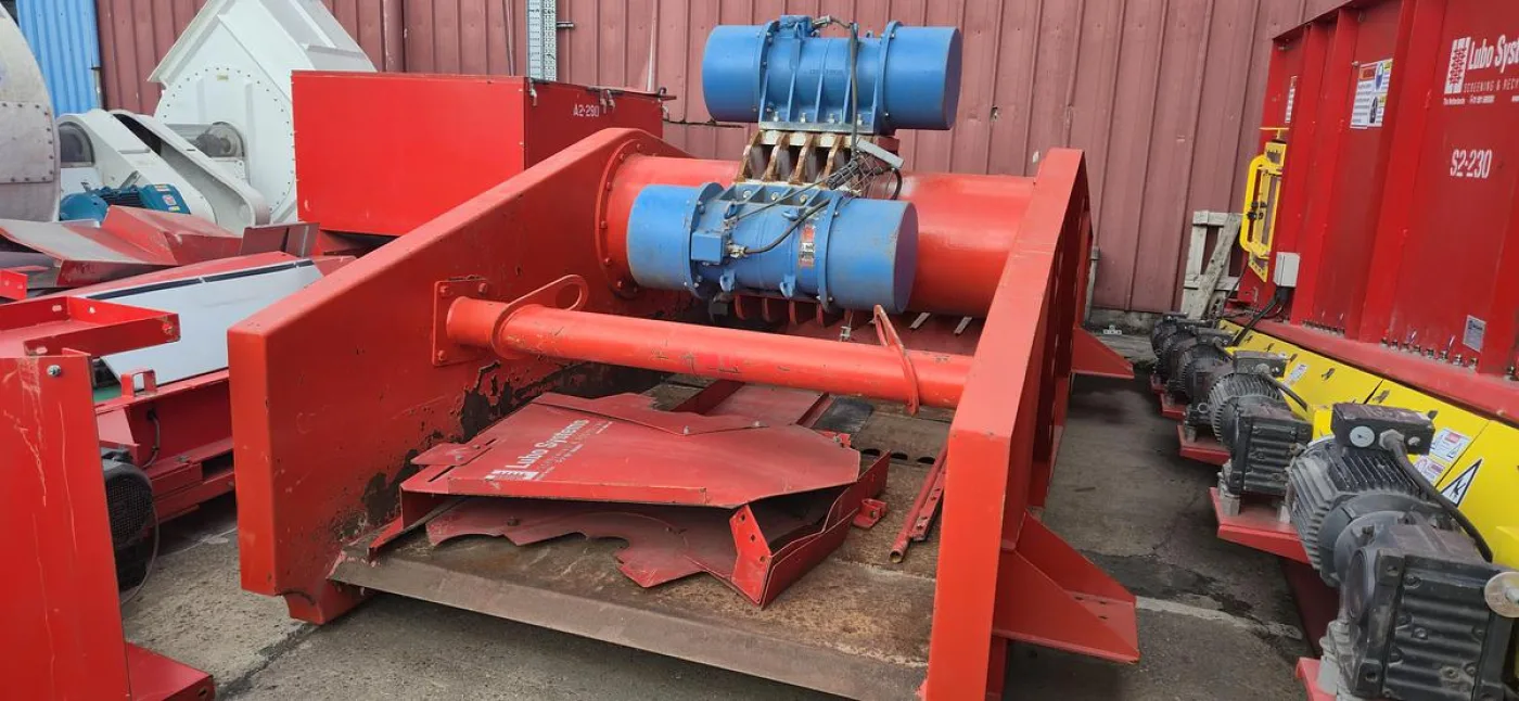 2009 ViPower TRPS Finger Screen and Shaker Feeder - 1