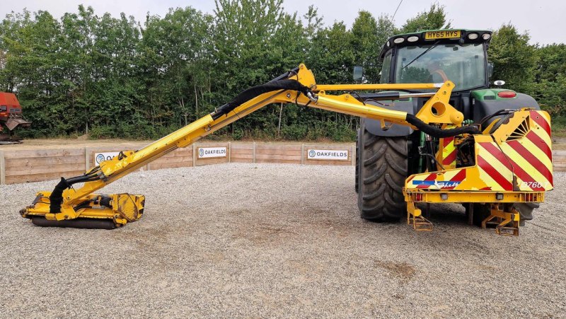 2015 Shelbourne Reynolds HD760T Hedge Cutter