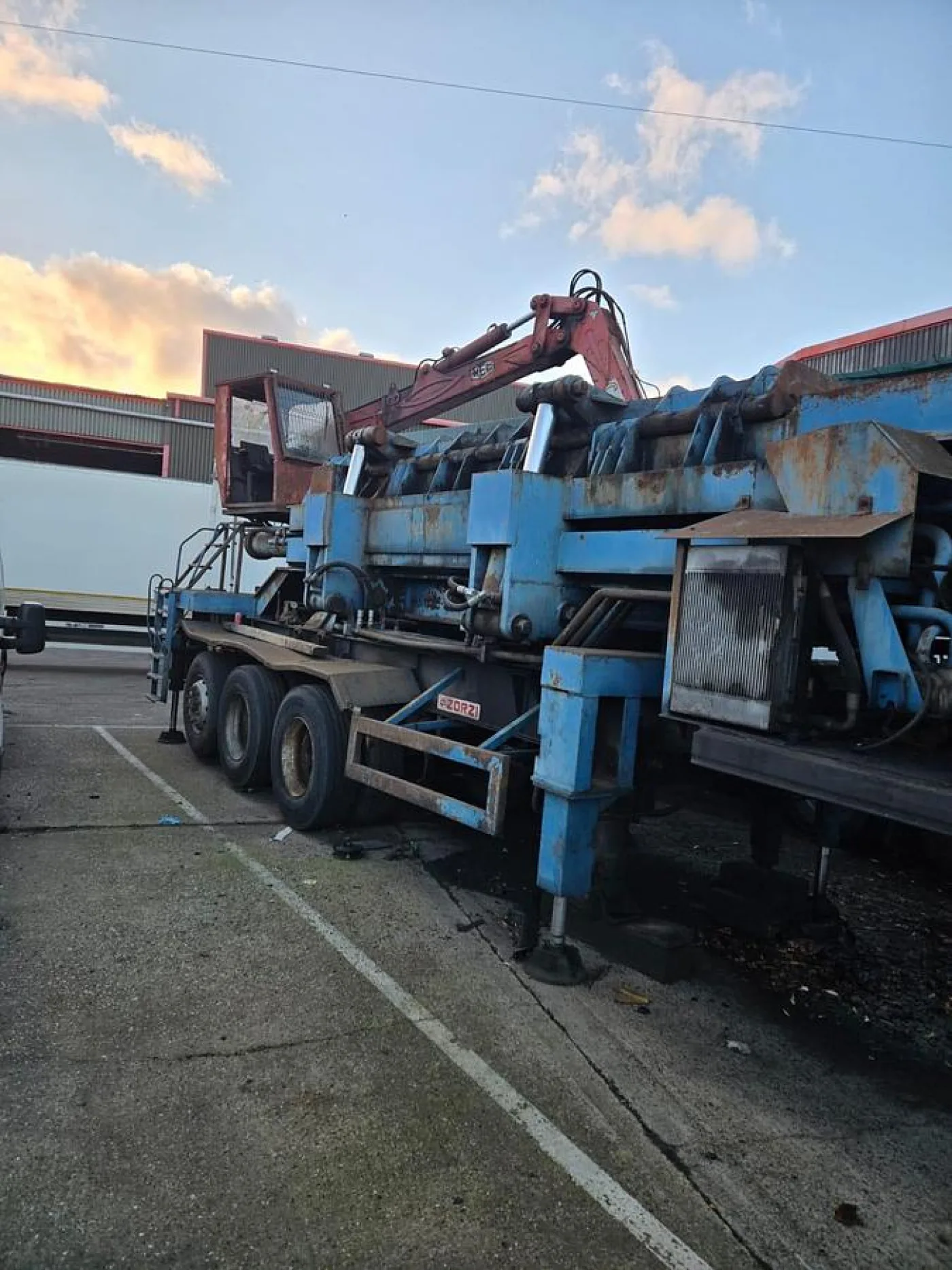 2004 Lollini AL500 Car Baler W/Grab - 1