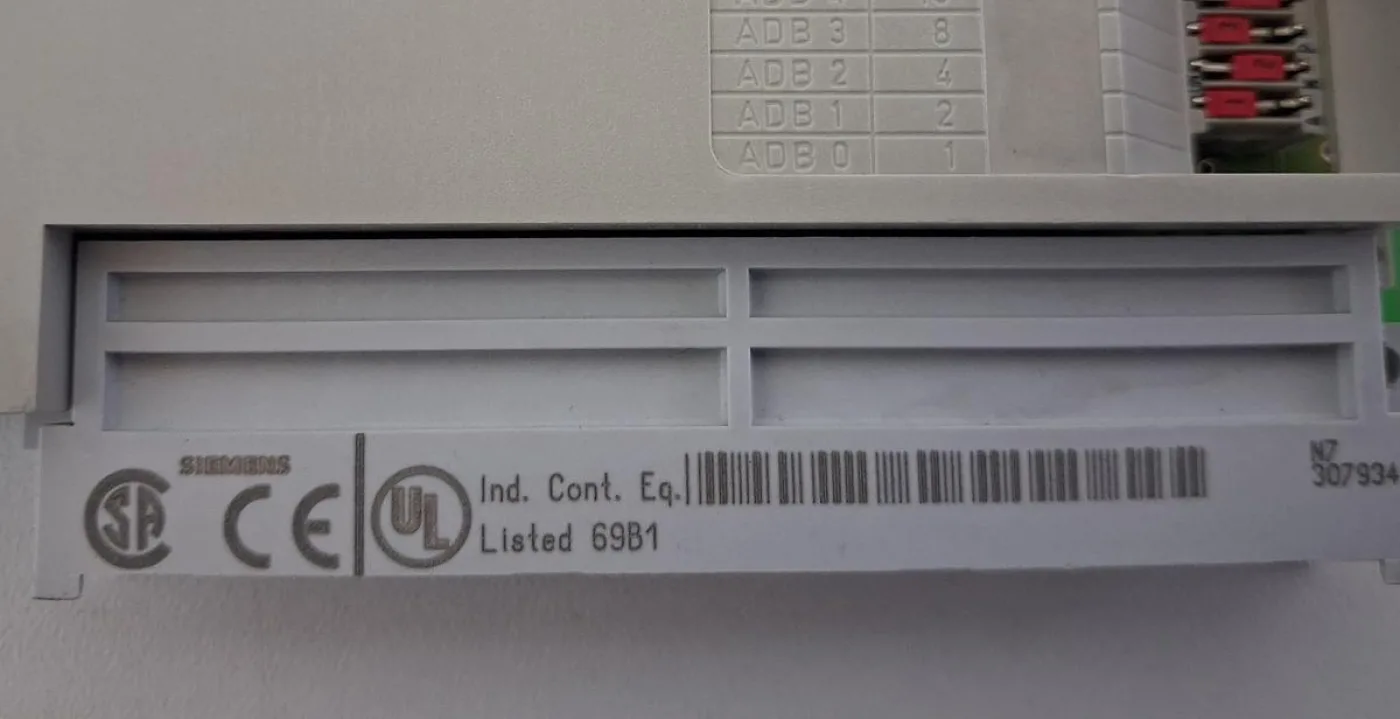 Siemens SIMATIC S5 6ES5 451-4UA14 Digital Output Module - 3