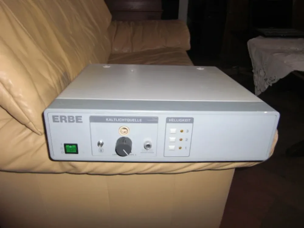 Erbe/Storz Kaltlichquelle Endoskopie Kaltlichtquelle (Halogen)