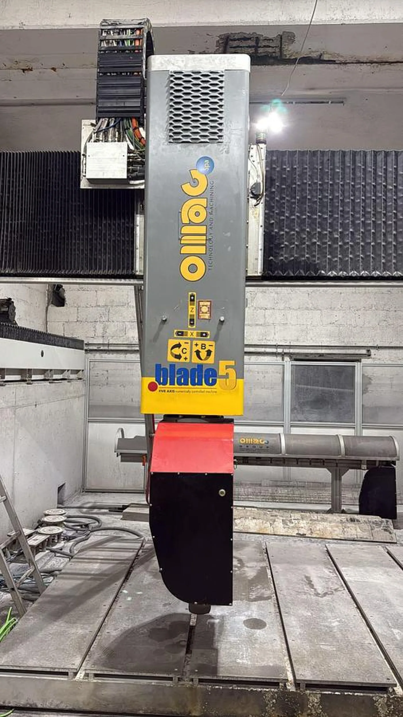 2011 Omag Blade 5 - 8
