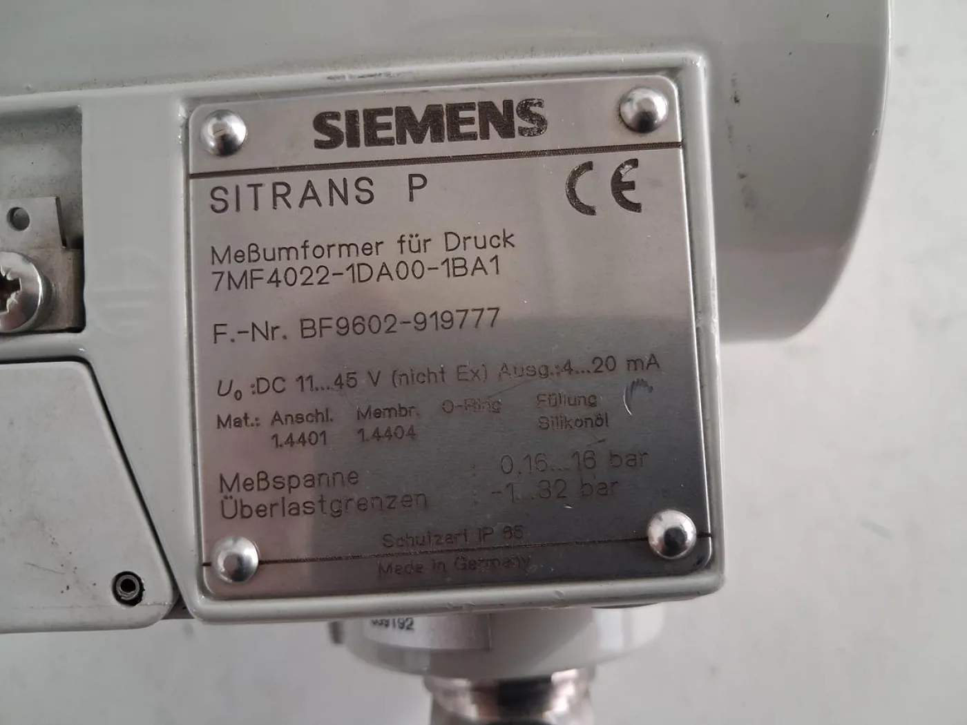 Siemens SITRANS P 7MF4022-1DA00-1BA1 Pressure Transmitter - 5