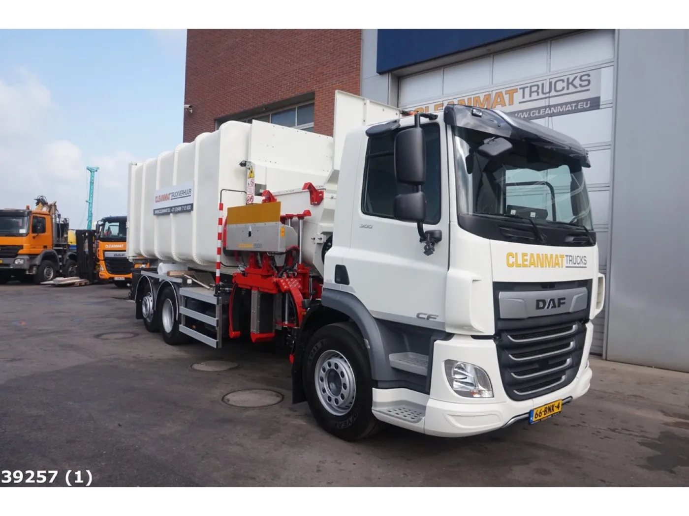 DAF FAN CF 300 - 5