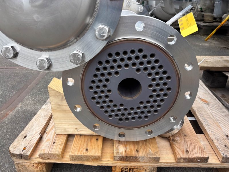 Pharmatec GmbH Natural circulation evaporator (5m²) - Shell and tube heat exchanger