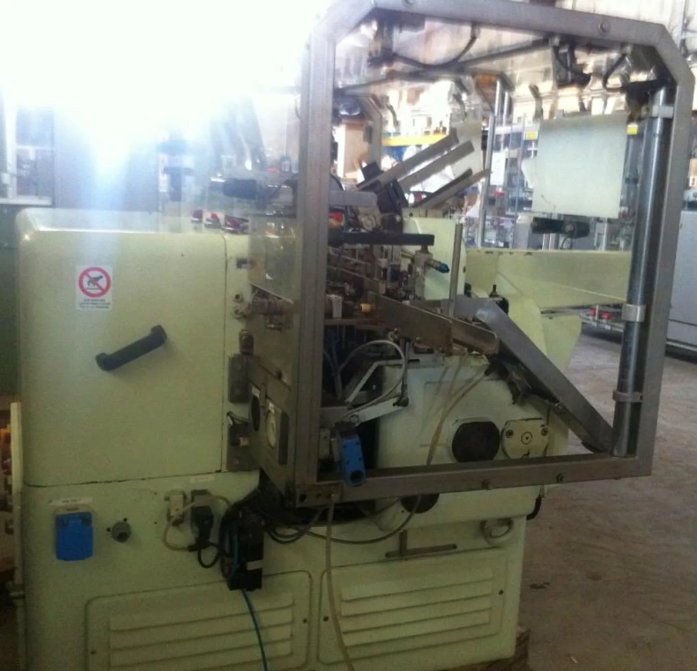 ASTUCCIATRICE AUTOMATICA ORIZZONTALE – CAM – PR66 - 2