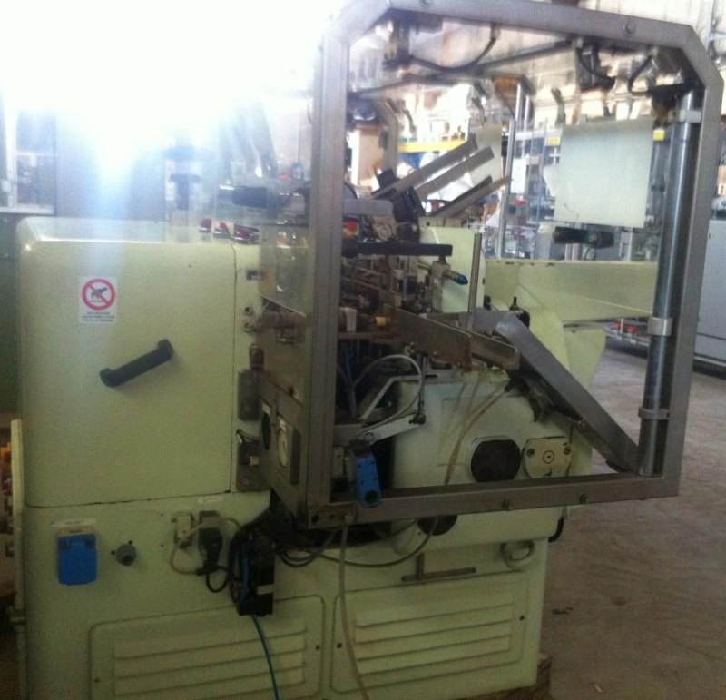 ASTUCCIATRICE AUTOMATICA ORIZZONTALE – CAM – PR66