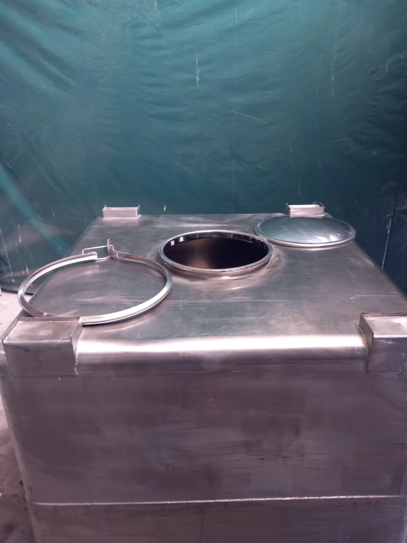 BIN ACCIAIO IBC (CONTENITORE PER MERCE SFUSA)