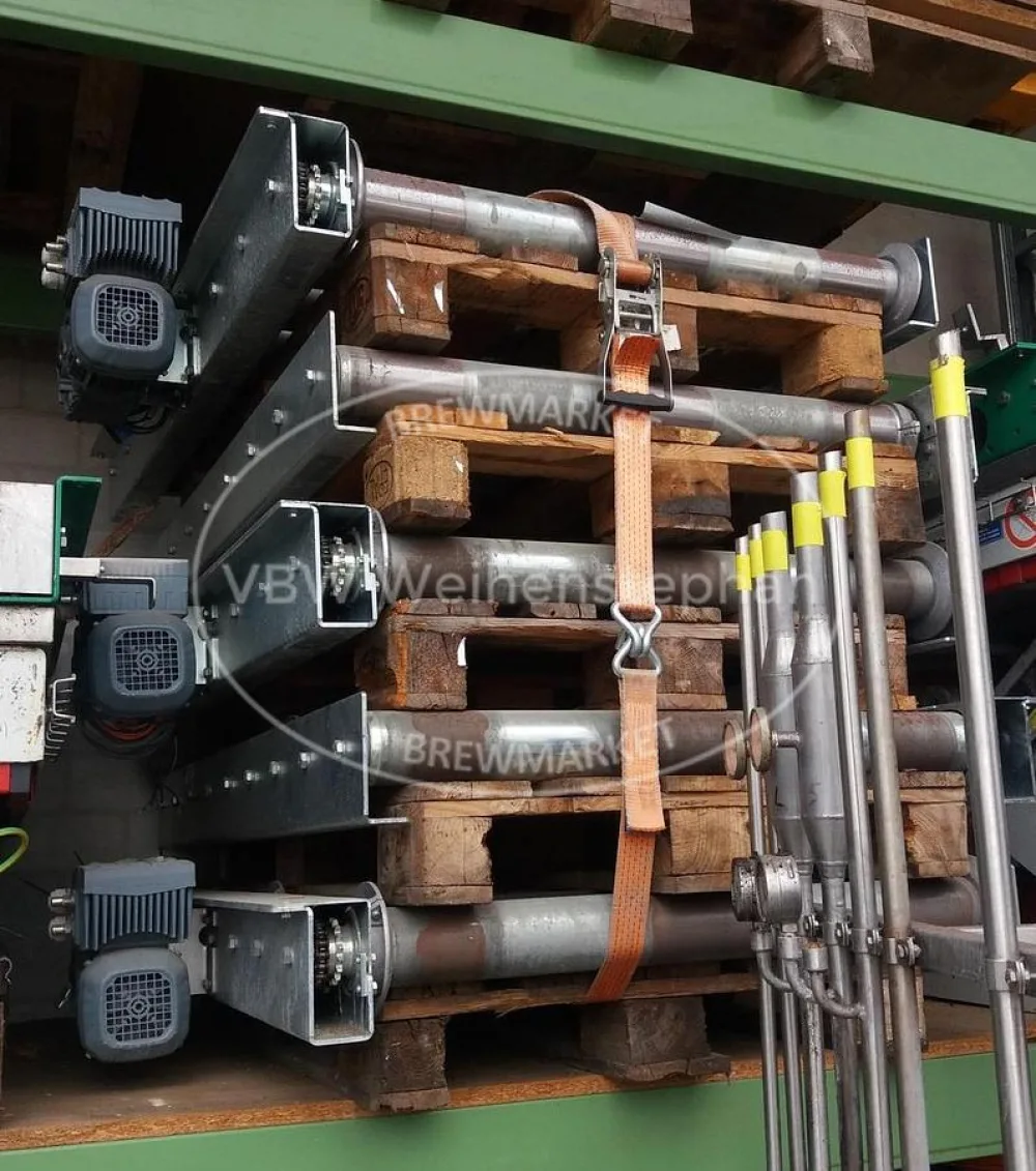 Pallet roller conveyor