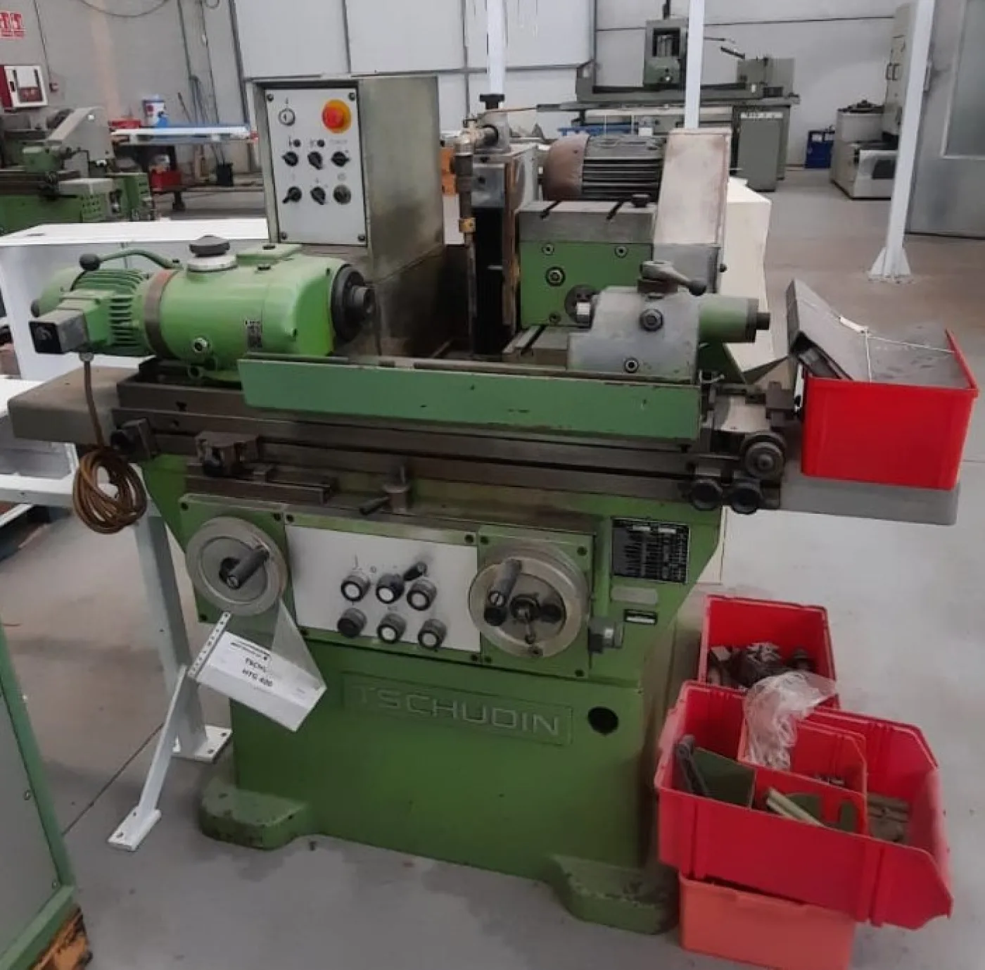 RECTIFIEUSE CYLINDRIQUE “TSCHUDIN” HTG-400 - 1
