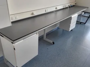 2040 - Used S+B Laboratory wall table (423 cm)
