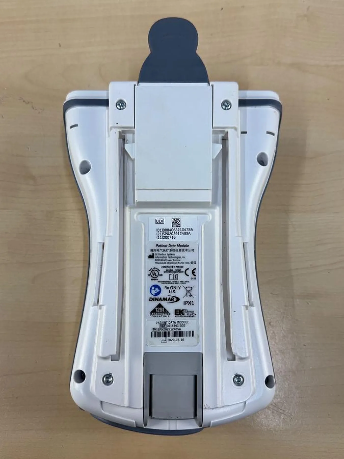 GE patient Data Module REF: 2016793-003 - 8 Pieces - 5