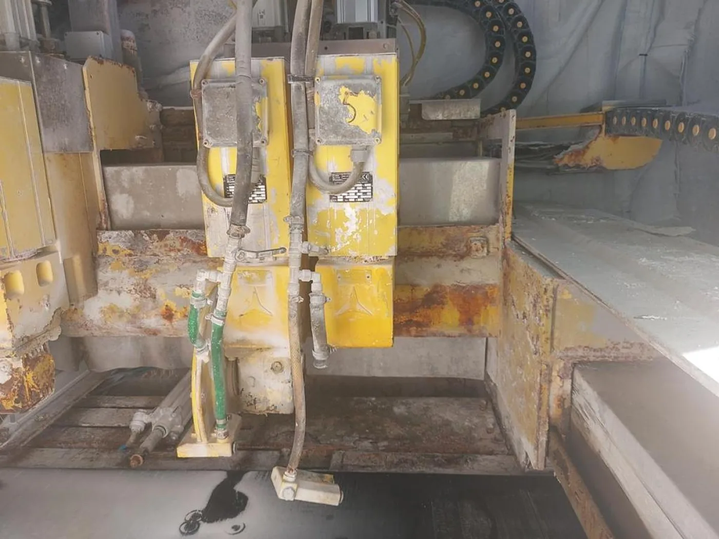 2005 SIMEC LM 600 RX - 8