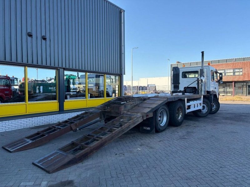 Volvo FM 12 .420 + hydrolic ramps + 8x4 + manual + spring suspension