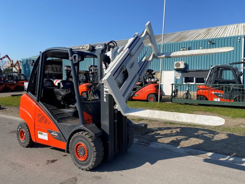 Linde H35T-02