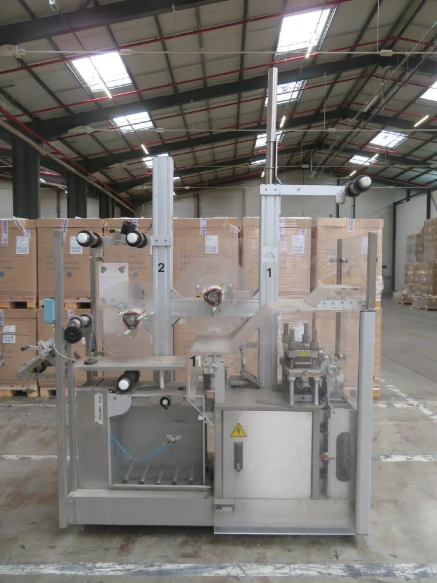 Fuji Seal Europe BV Fuji Seal Heat Shrink Tunnel Sleeve Film Feeder Unit - Flasche Sleever Line - 3