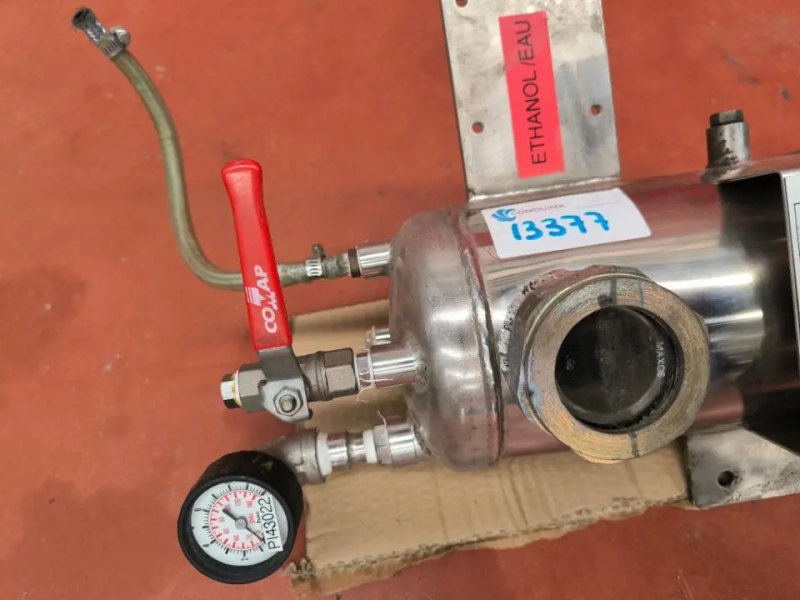 STAINLESS STEEL BOILER TANK 3 LITERS WITH INTERIOR COIL OF 0.25 LITERS