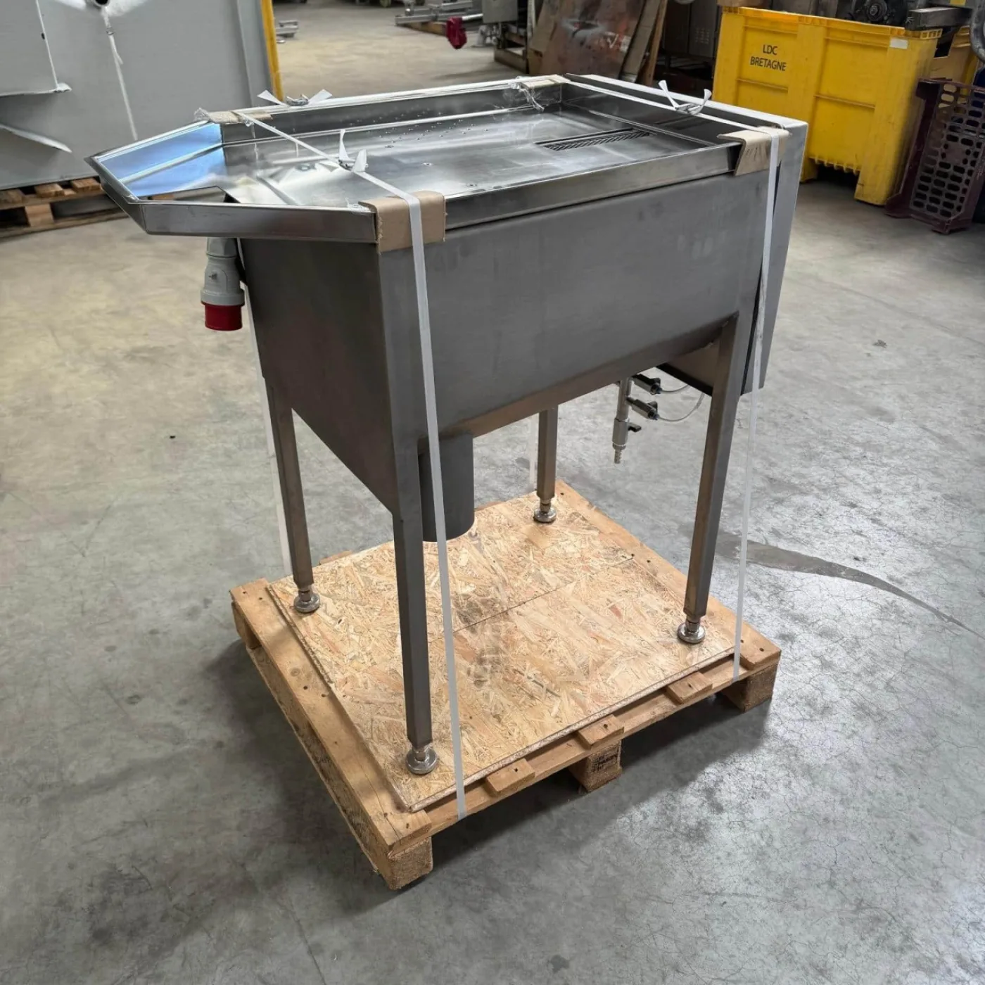 Gizzard Peeling Table, EMF, NEW - 4