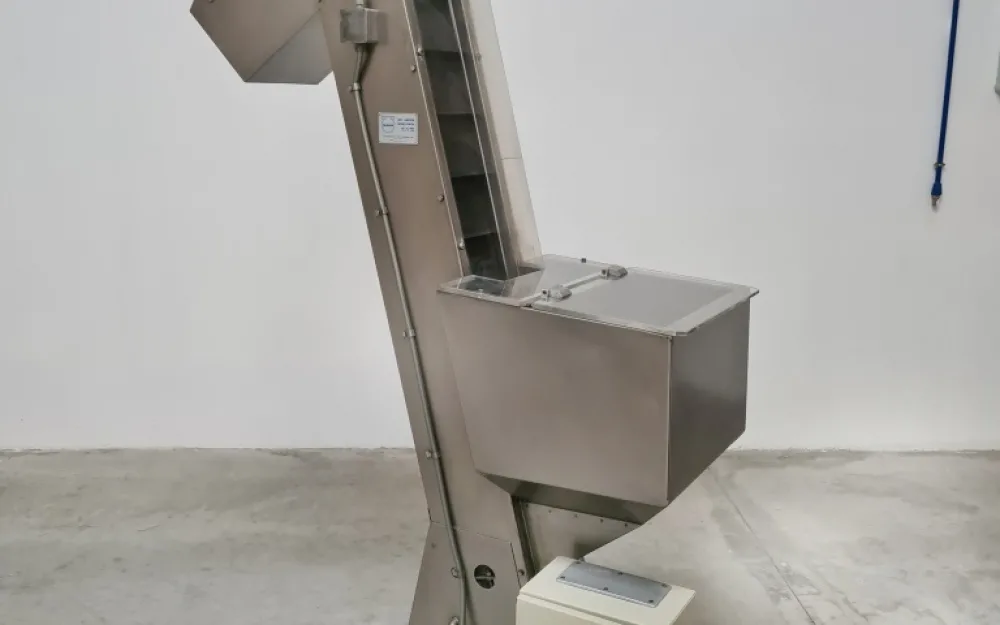ELEVATORE A TRAMOGGIA PER TAPPI – GAMA
