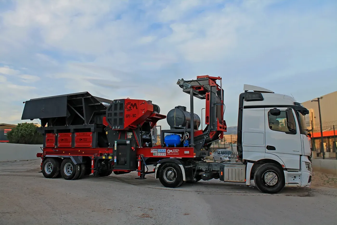Mobile Primary Jaw Crusher — GNR Series - 2