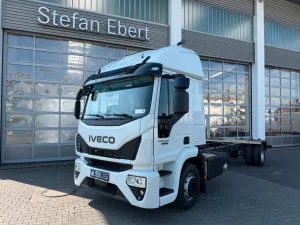 Iveco Eurocargo ML140E28/P Bett AHK Air Conditioning Standheizung