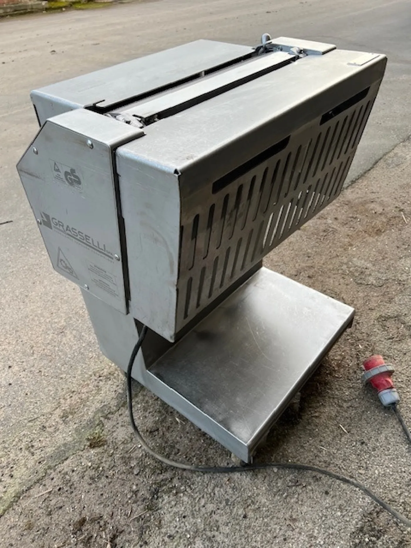 Grasselli RST520 P /CLO Skinning Machine - 5