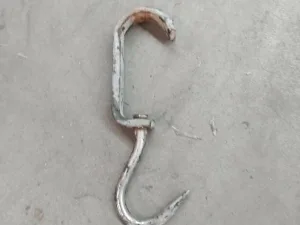 Euro sliding hook