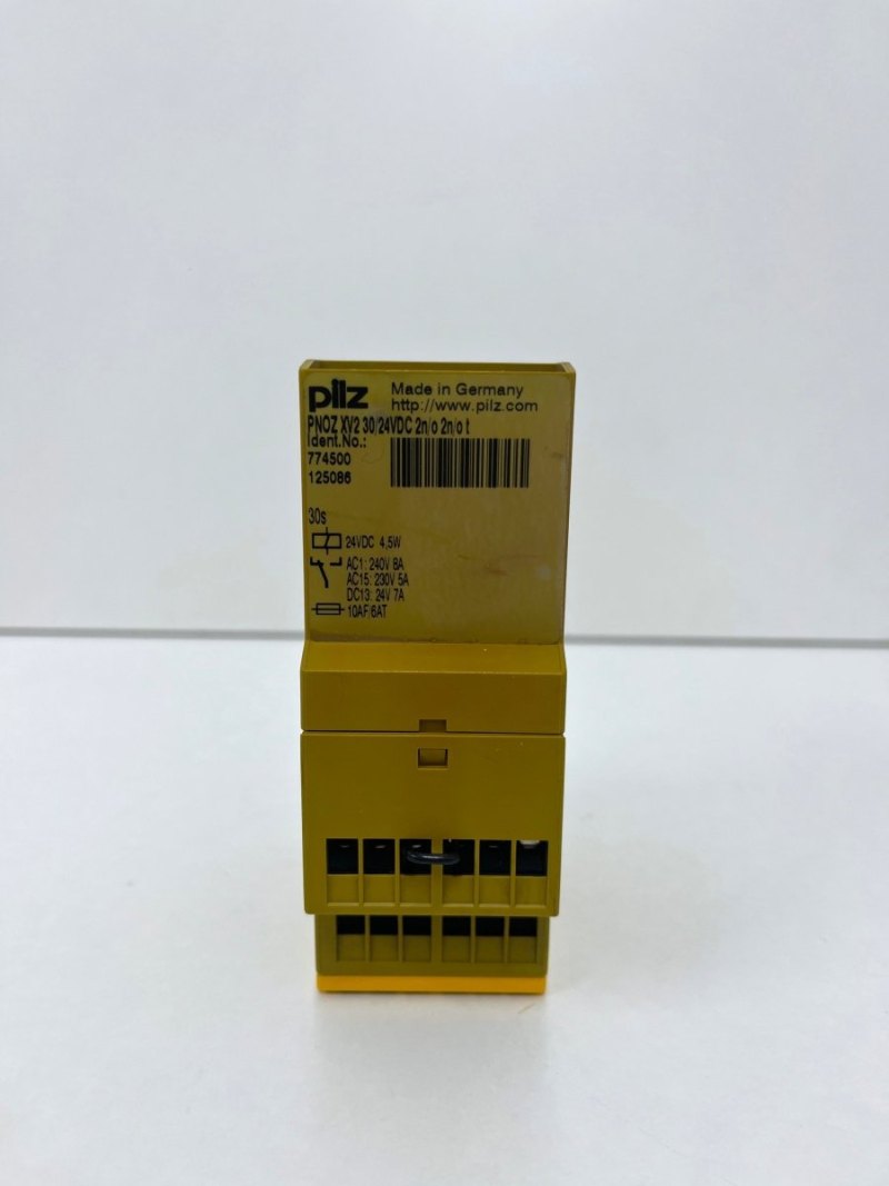 Pilz PN0Z XV2 Sicherheitsmodul 774500