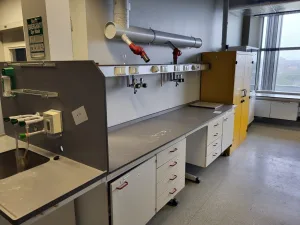 1934 – Used S+B Laboratory wall table (360 cm)